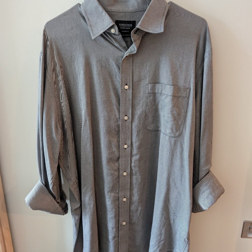 Nordstrom Men's Button-Up Dress Shirt Size 16.5, 34-35